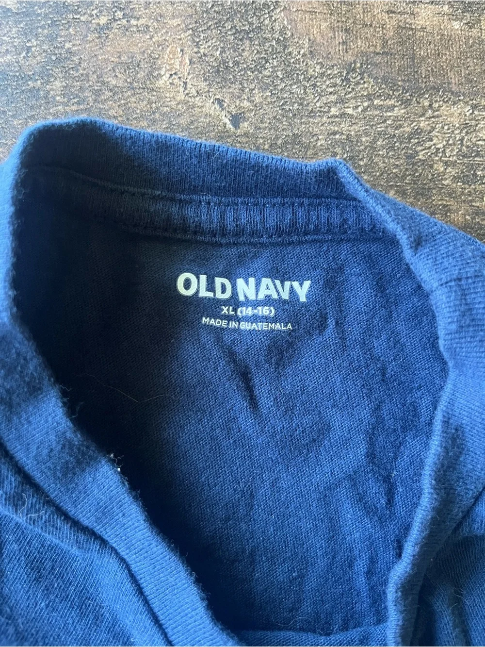 3/$15 ✨ Boy's Old Navy Graphic Fishing T‑Shirt in Navy | XL (14/16)